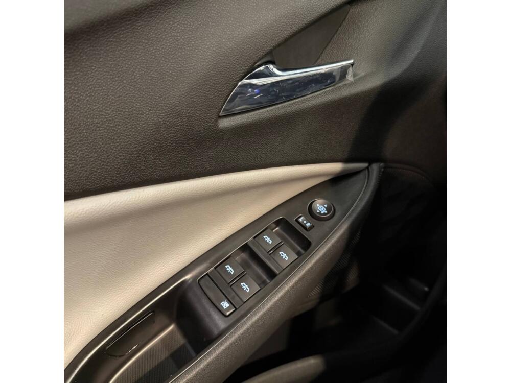 Chevrolet Onix Hatch
