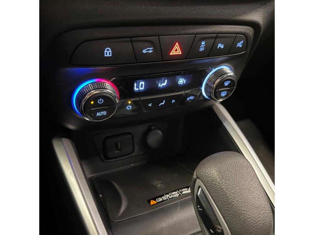 Chevrolet Onix Hatch
