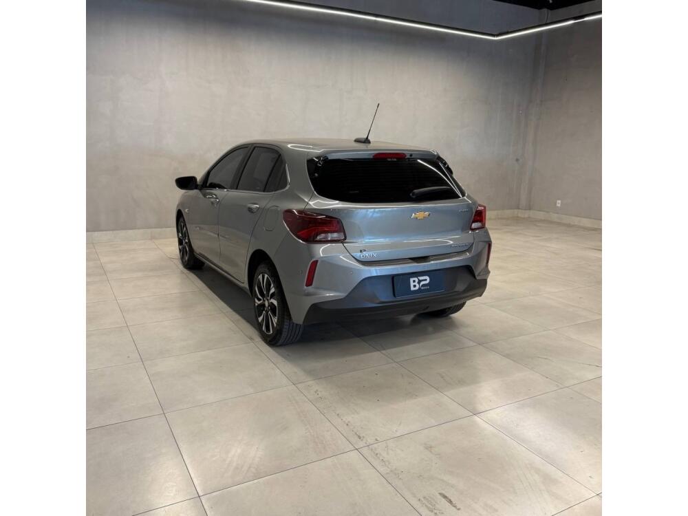 Chevrolet Onix Hatch