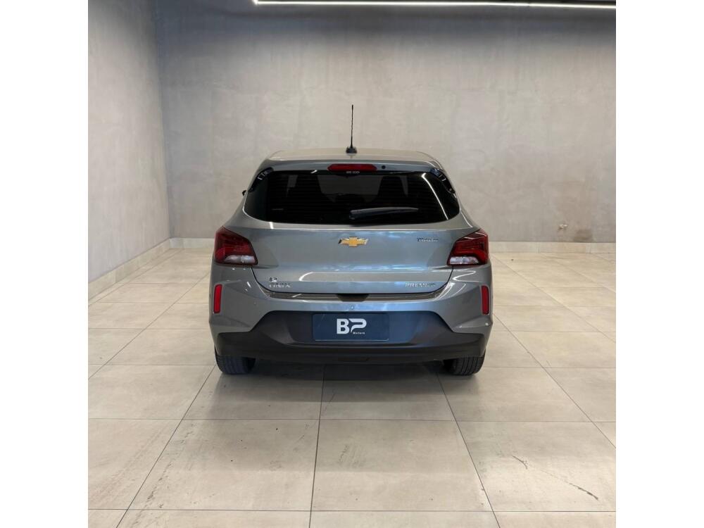 Chevrolet Onix Hatch