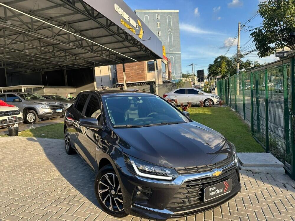 Chevrolet Onix Hatch