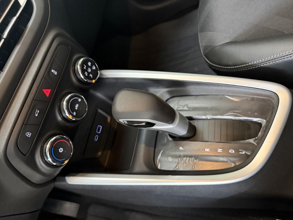 Chevrolet Onix Hatch