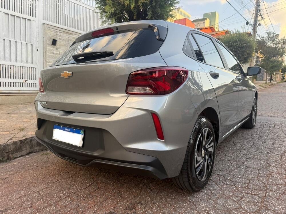 Chevrolet Onix Hatch