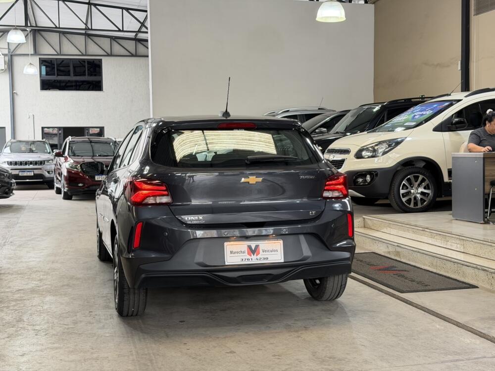 Chevrolet Onix Hatch