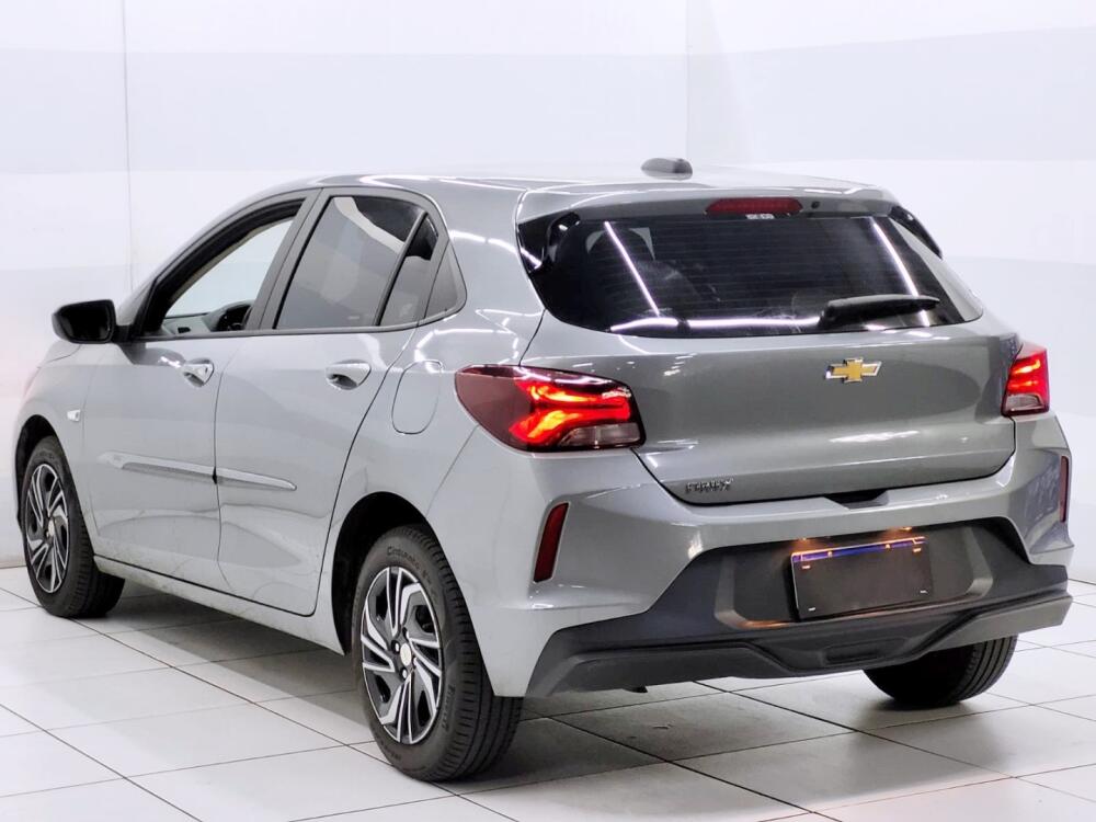 Chevrolet Onix Hatch