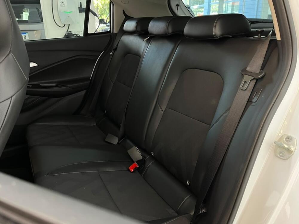 Chevrolet Onix Hatch