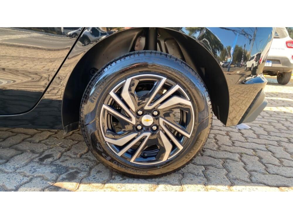 Chevrolet Onix Hatch