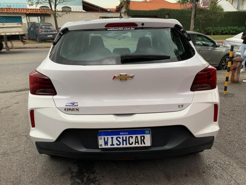 Chevrolet Onix Hatch