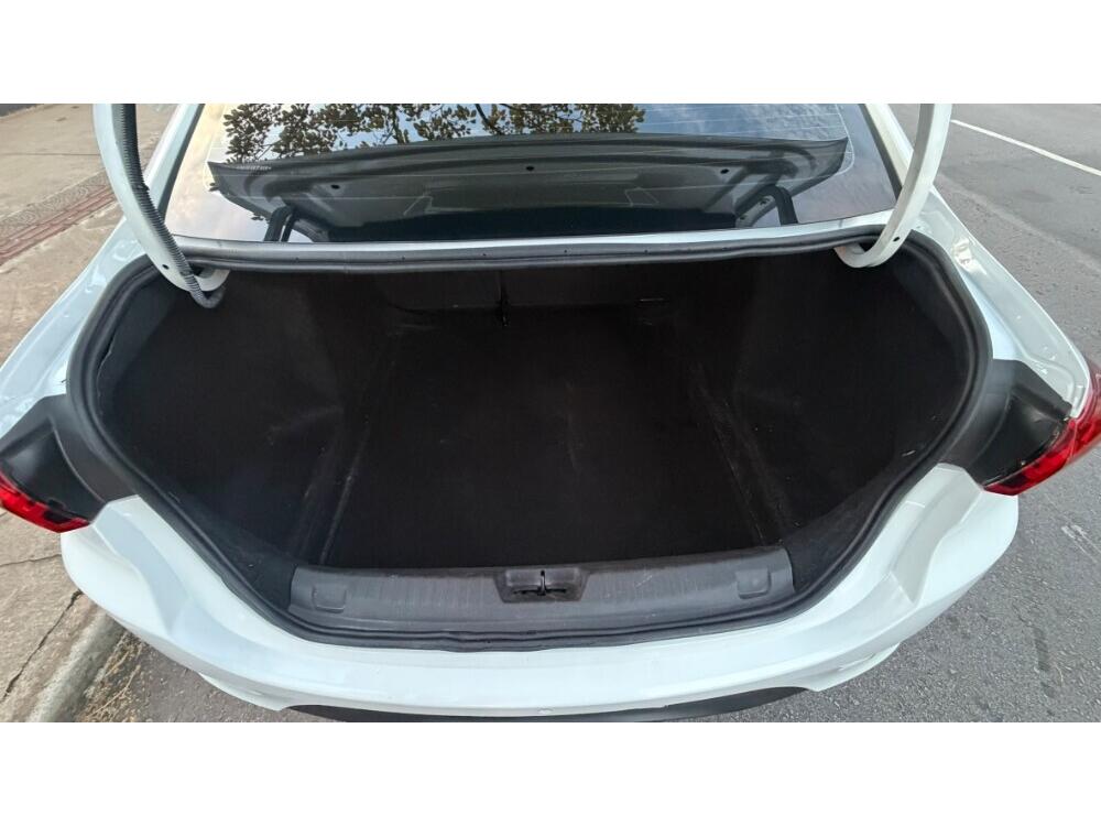 Chevrolet Onix Sedan