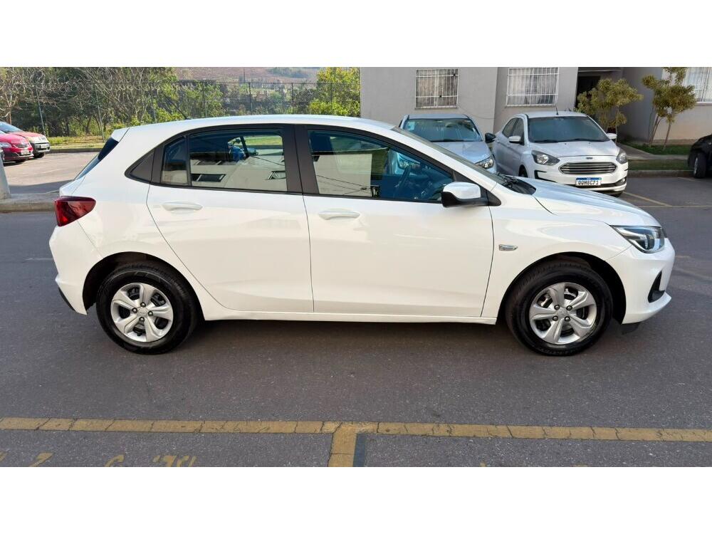 Chevrolet Onix Hatch