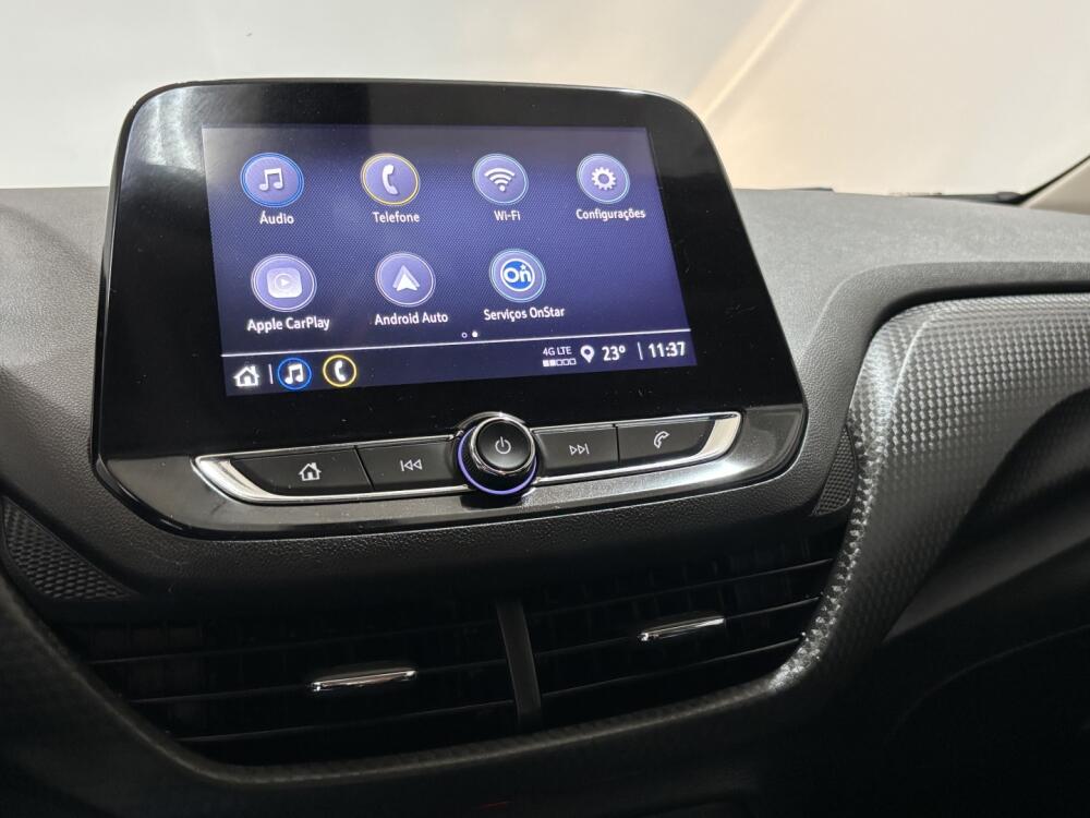 Chevrolet Onix Hatch
