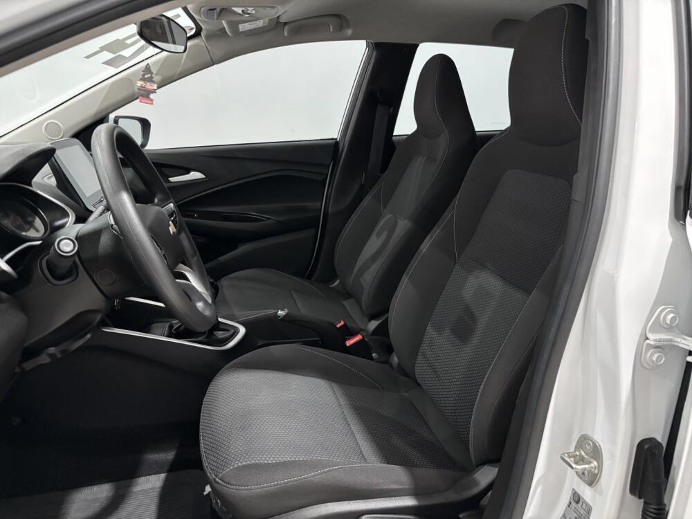 Chevrolet Onix Hatch