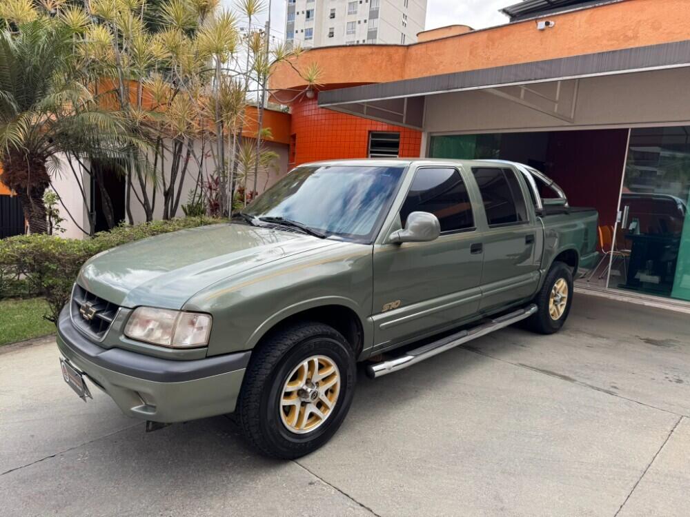 Chevrolet S 10 Cab. Dupla