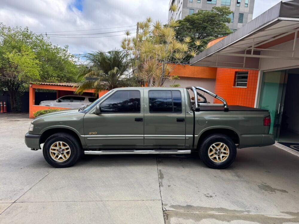 Chevrolet S 10 Cab. Dupla