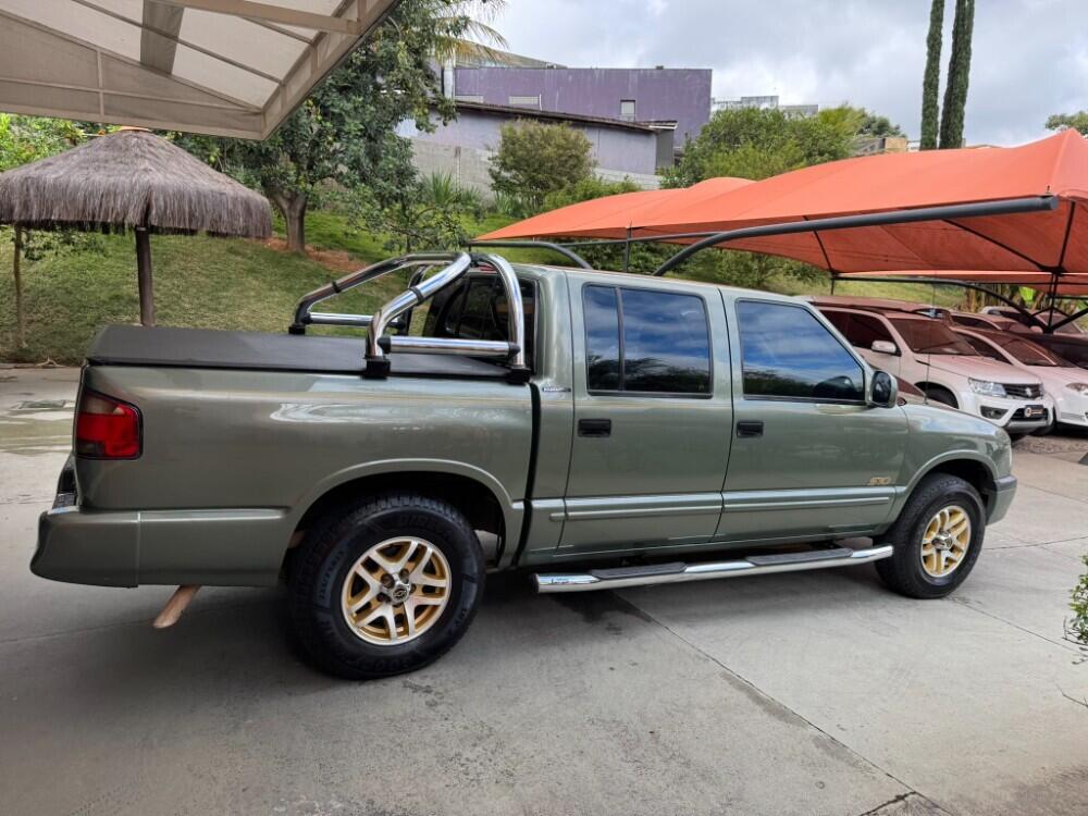 Chevrolet S 10 Cab. Dupla