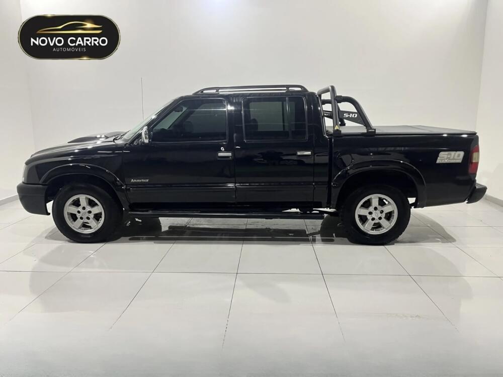 Chevrolet S 10 Cab. Dupla
