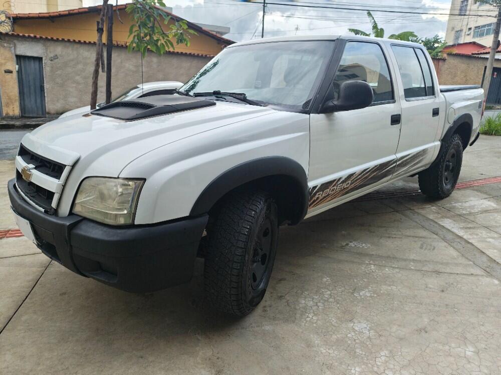 Chevrolet S 10 Cab. Dupla