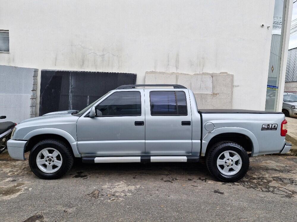 Chevrolet S 10 Cab. Dupla