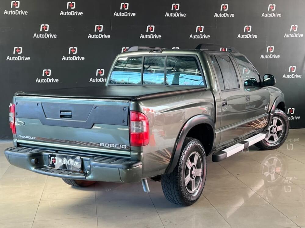 Chevrolet S 10 Cab. Dupla