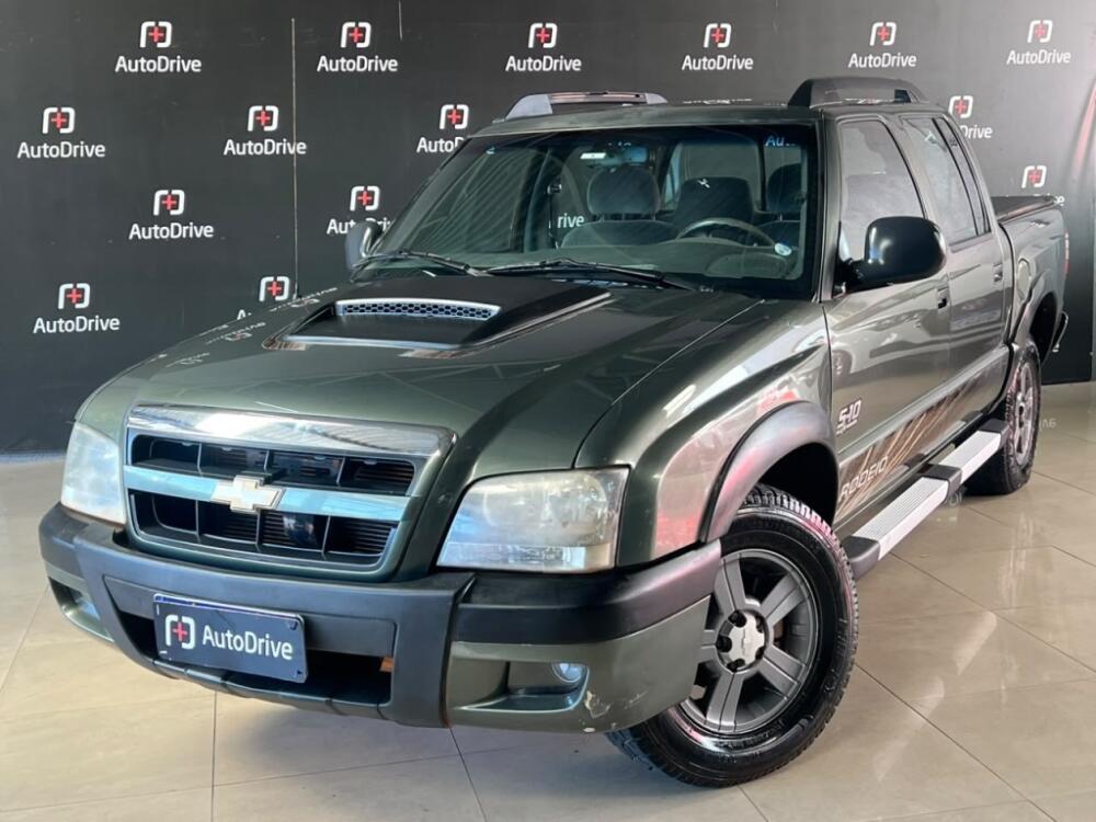 Chevrolet S 10 Cab. Dupla