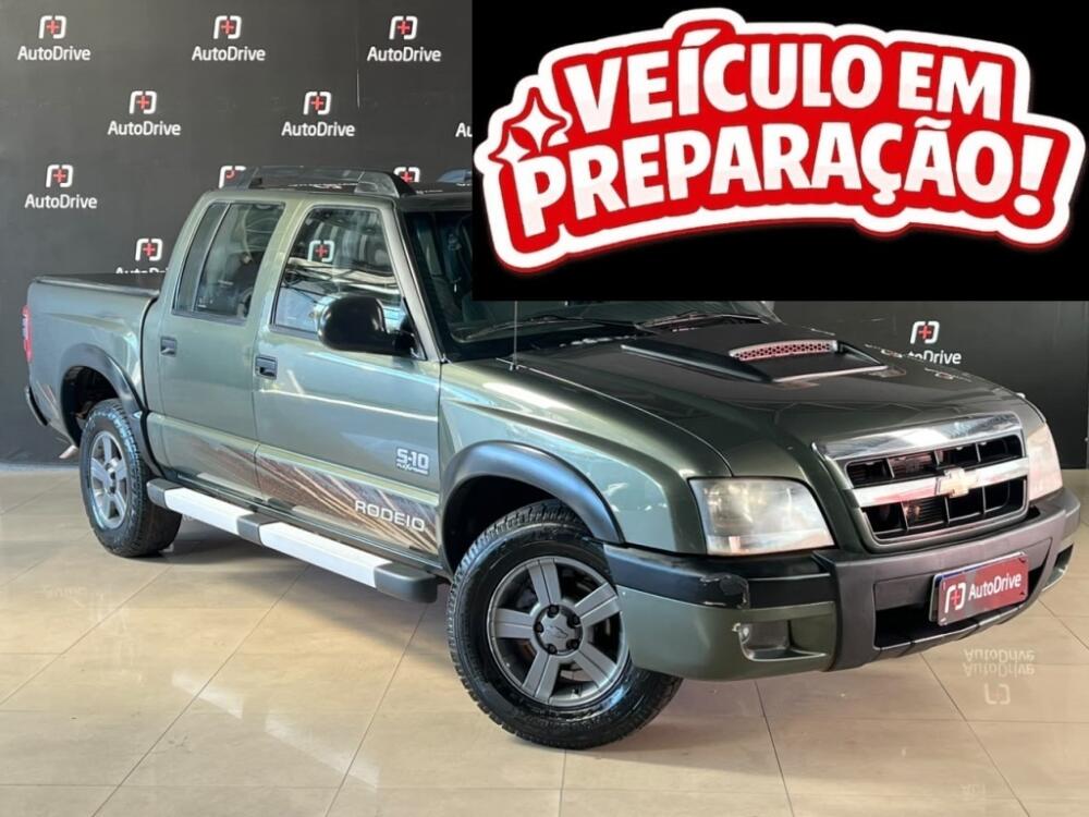 Chevrolet S 10 Cab. Dupla