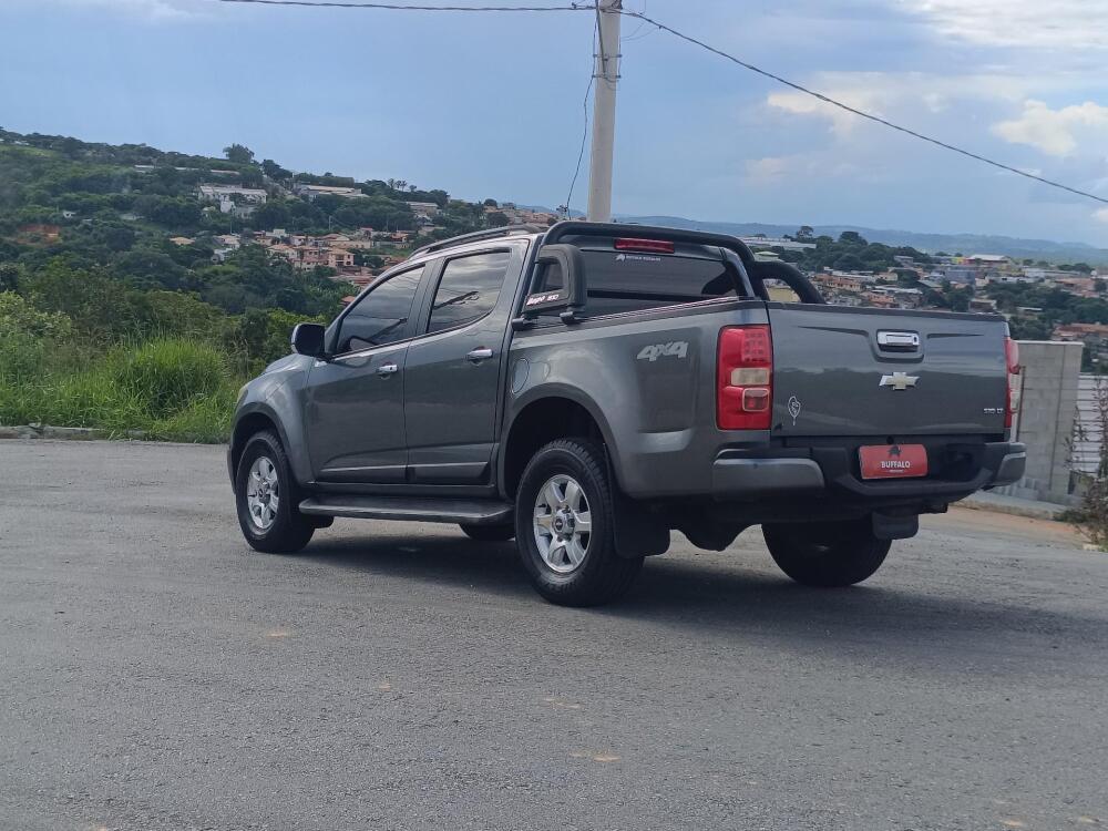 Chevrolet S 10 Cab. Dupla