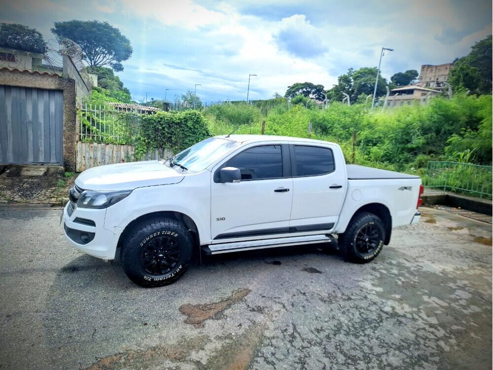 Chevrolet S 10 Cab. Dupla