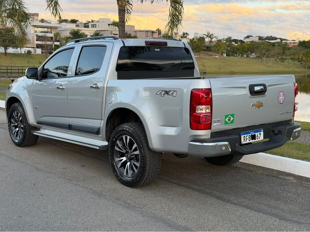 Chevrolet S 10 Cab. Dupla