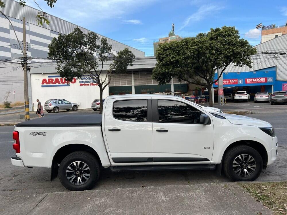 Chevrolet S 10 Cab. Dupla