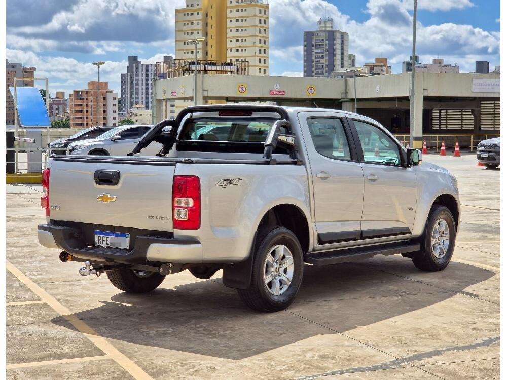 Chevrolet S 10 Cab. Dupla