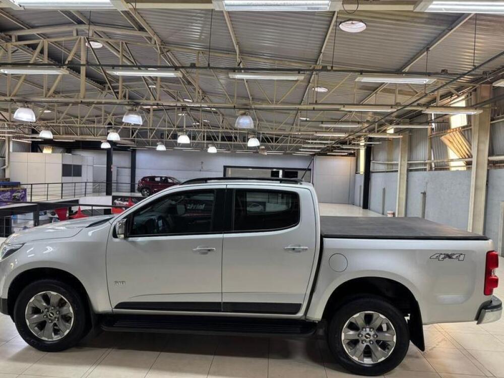 Chevrolet S 10 Cab. Dupla
