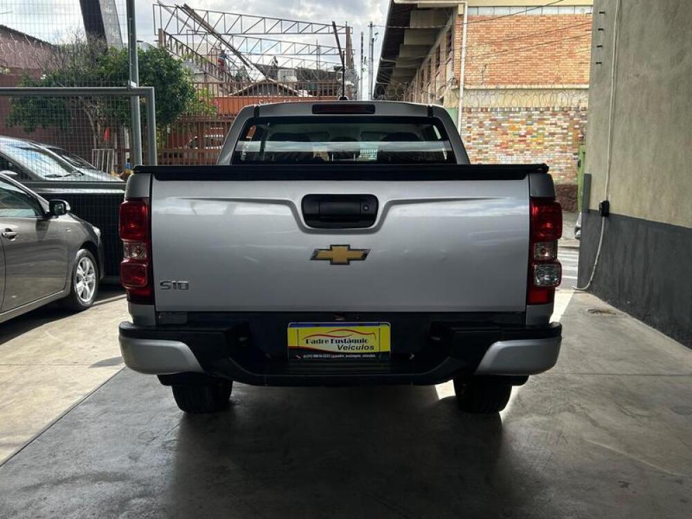 Chevrolet S 10 Cab. Dupla