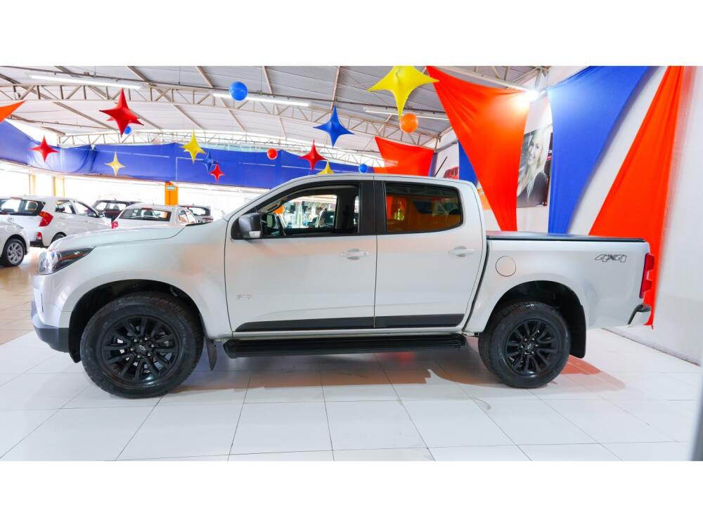 Chevrolet S 10 Cab. Dupla