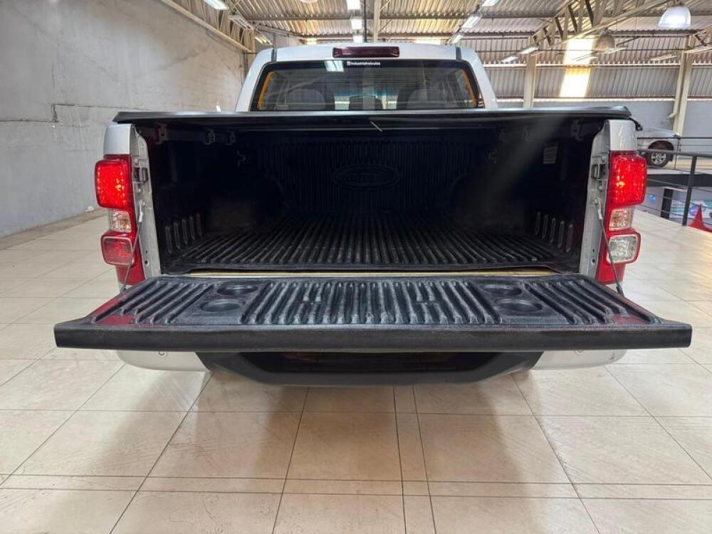 Chevrolet S 10 Cab. Dupla