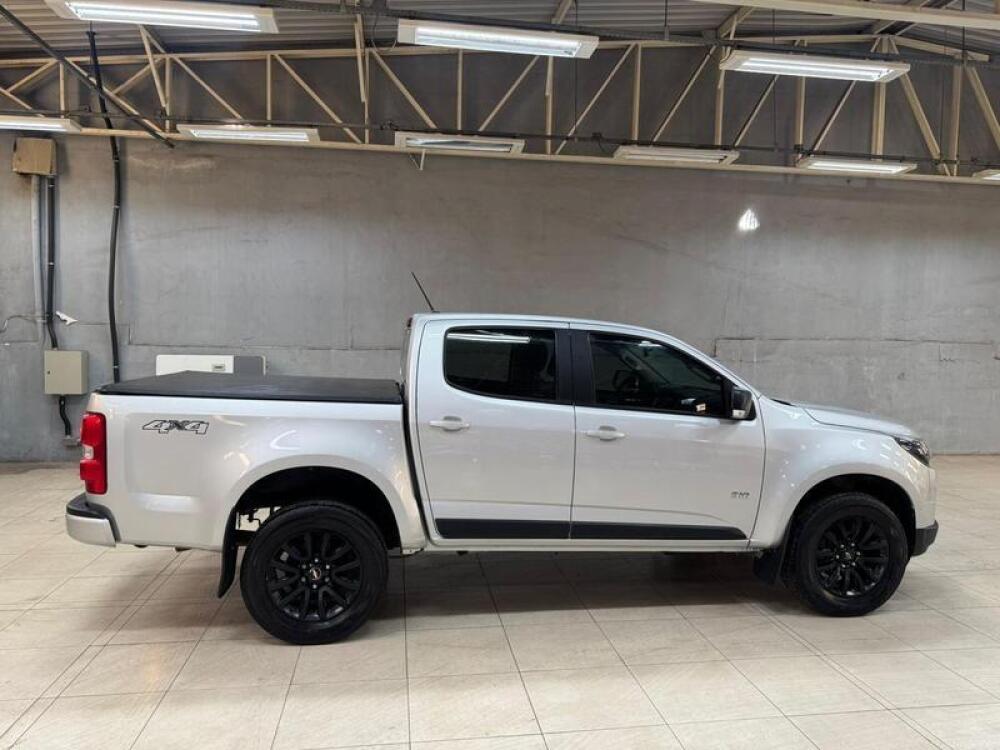 Chevrolet S 10 Cab. Dupla