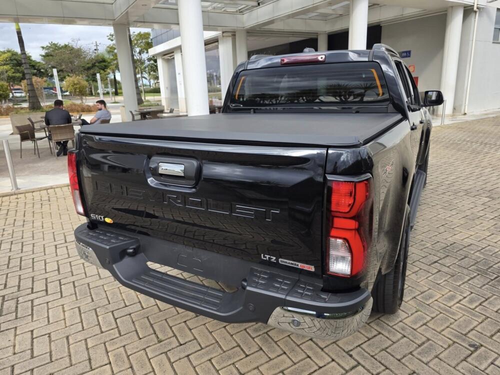 Chevrolet S 10 Cab. Dupla
