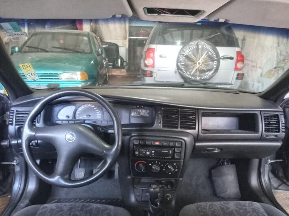 Chevrolet Vectra Sedan