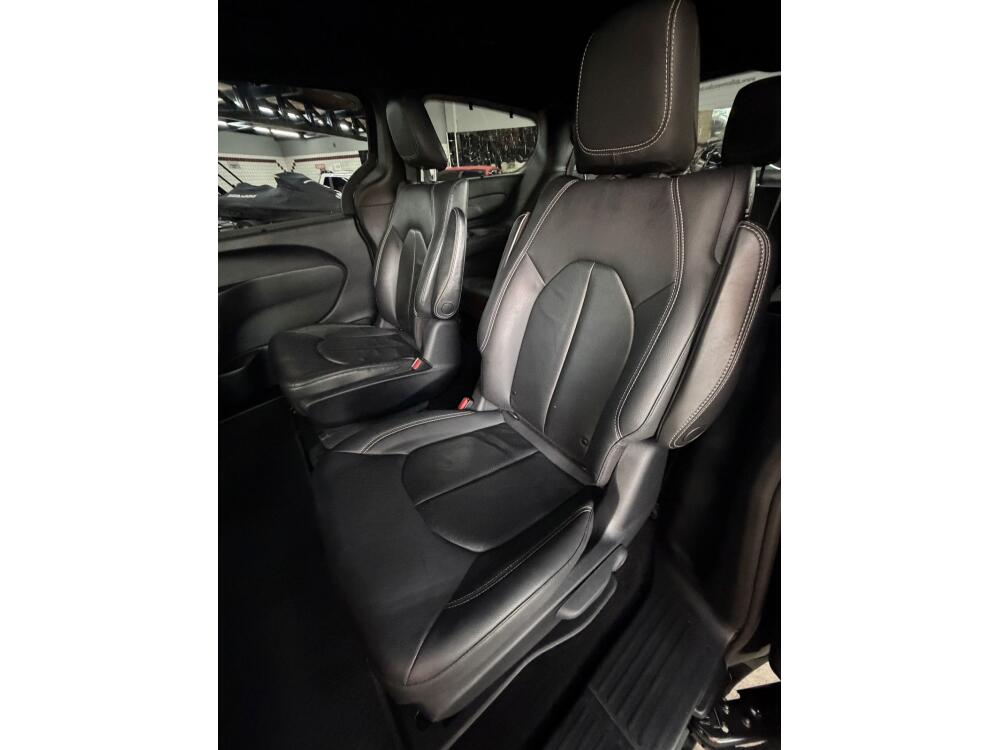 Chrysler Pacifica