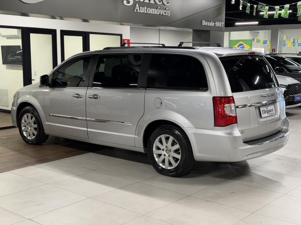 Chrysler Town e Country