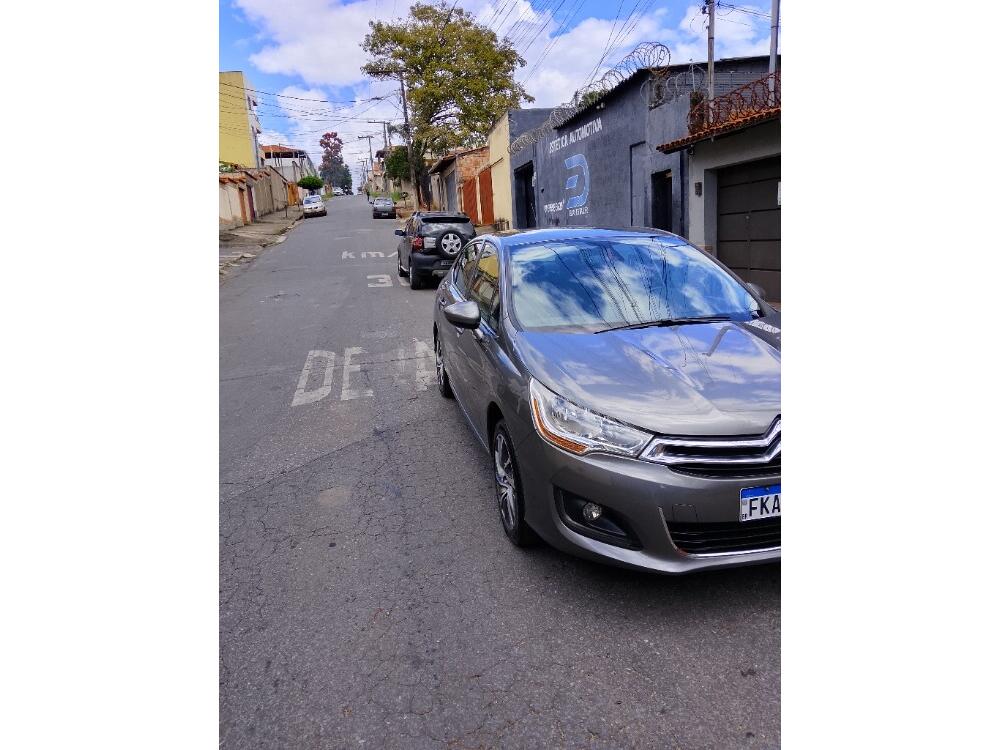 Citroen C4 Lounge