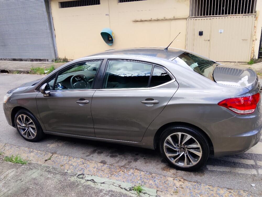 Citroen C4 Lounge