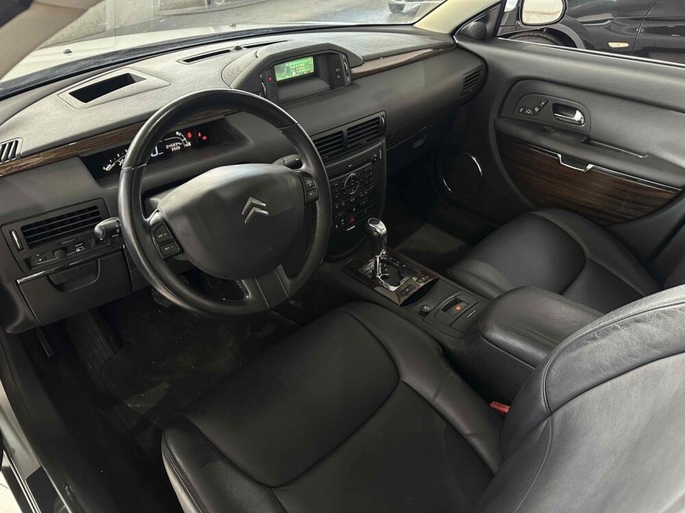Citroen C6