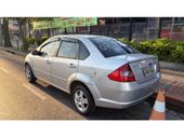 Ford Fiesta Sedan