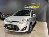 Ford Fiesta Sedan