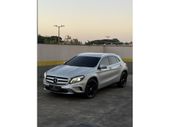 Mercedes Benz GLA 200