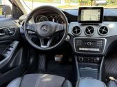 Mercedes Benz GLA 200