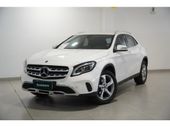 Mercedes Benz GLA 200