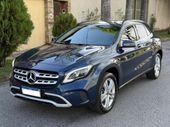 Mercedes Benz GLA 200