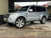 Mitsubishi Pajero Full