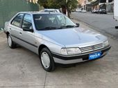 Peugeot 405